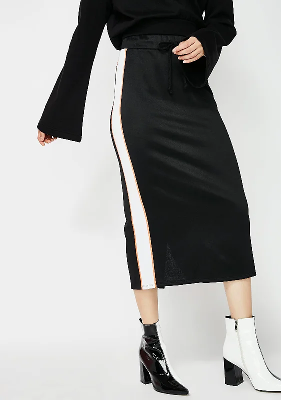 Casual Outfit For Women Trend Alert Tricot Midi Skirt