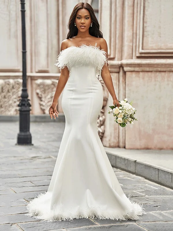 Casual Chic Clothing For Women Stay Ahead In Style Trumpet/Mermaid Strapless Stretch Crepe Feathers/Fur Sleeveless Sweep/Brush Train Wedding Dresses