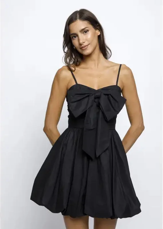 Women's Comfortable Apparel Fashionista Favorites Callista Bubble Bow Mini Dress - Black