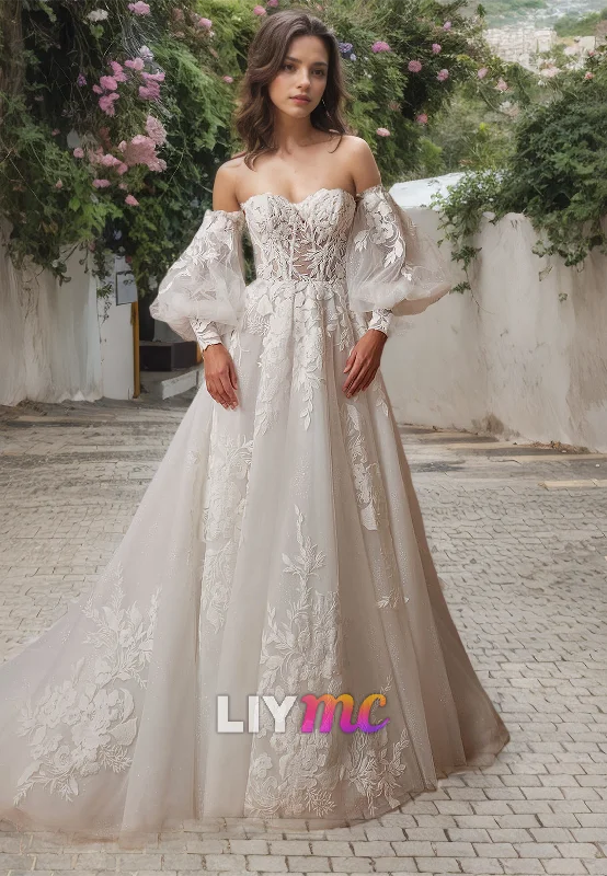 Women's Travel Attire Imeless Style Sweetheart Long Sleeves Appliques Ball Gown Wedding Dress