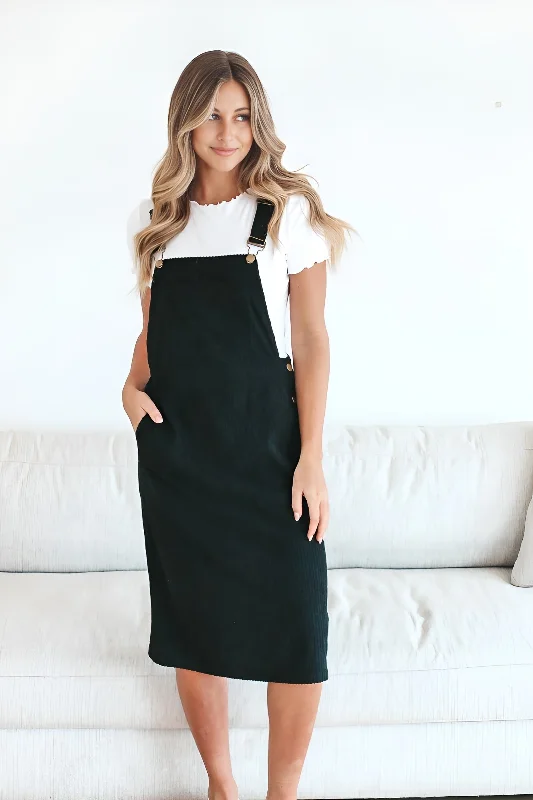 Women's Chic Outfit Unleash Your Trend Driven Style Gemma overall dress