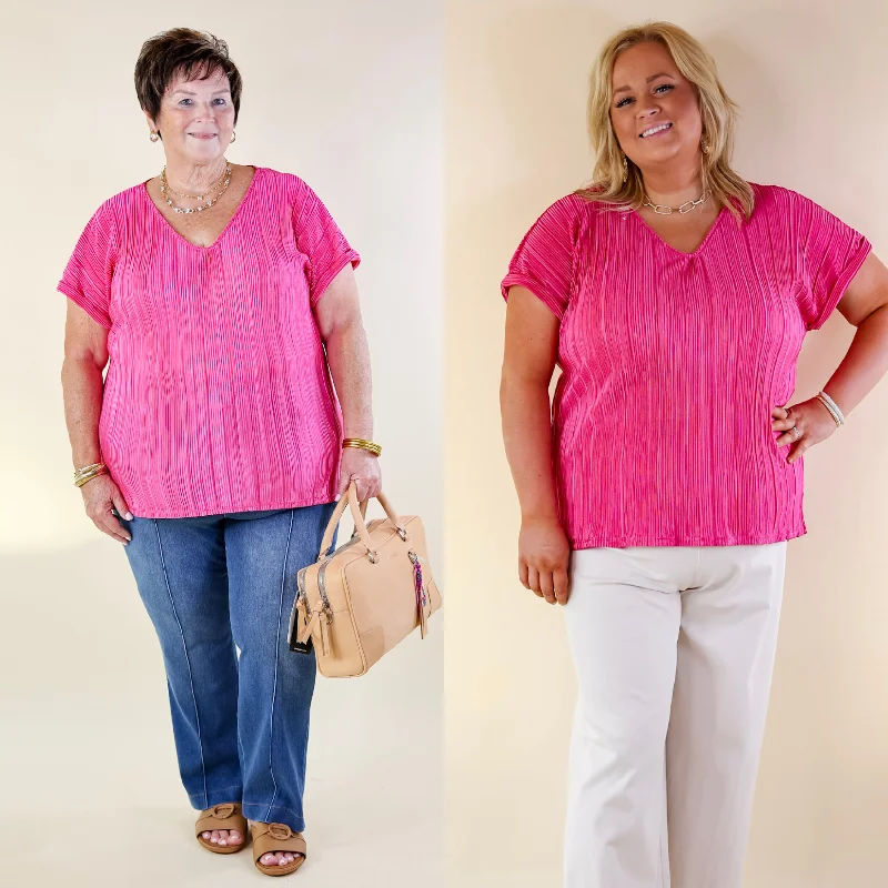 Special Offers, Don't Miss Casual Charm V Neck Plissé Top in Magenta