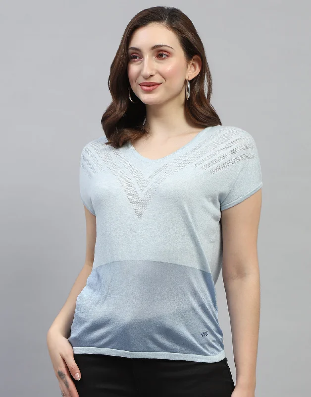 Stylish Looks Women Sky Blue Self Design Round Neck Half Sleeve Top