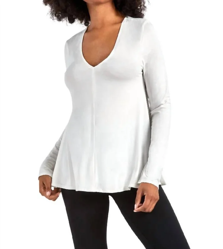 Weekend Exclusive Libra Top In Ivory