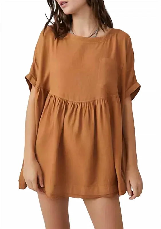 Elegant Style Moon City Top In Bright Cider