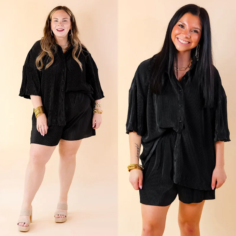 Summer Fashion Make Me Dance Plissé Ribbed Button Up Top in Black