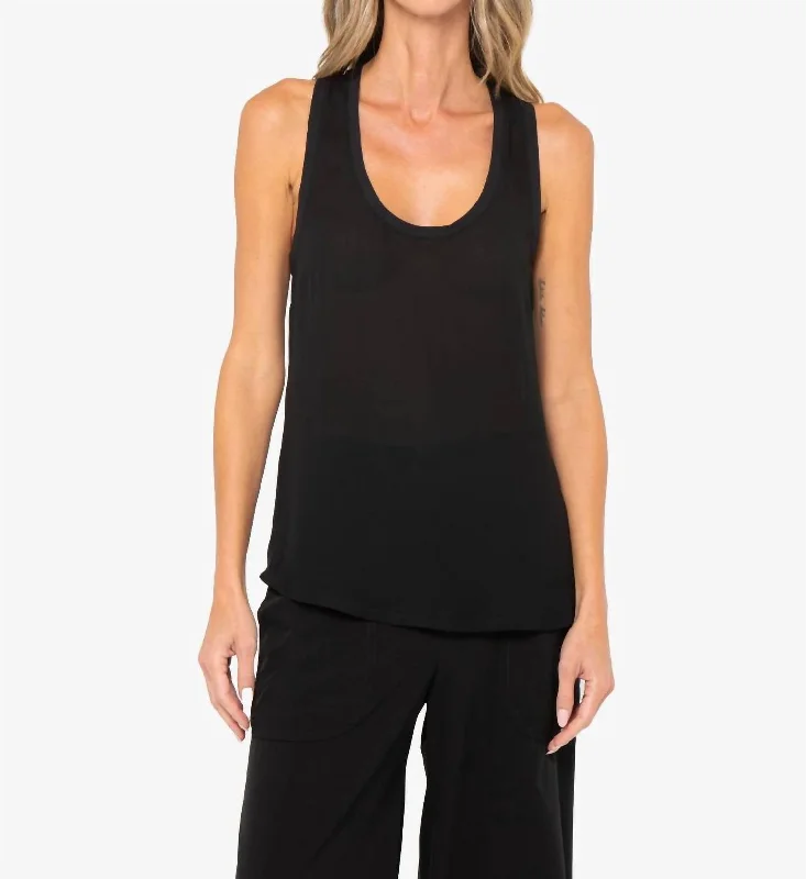 Easy Elegance Sales Nuria Top In Black