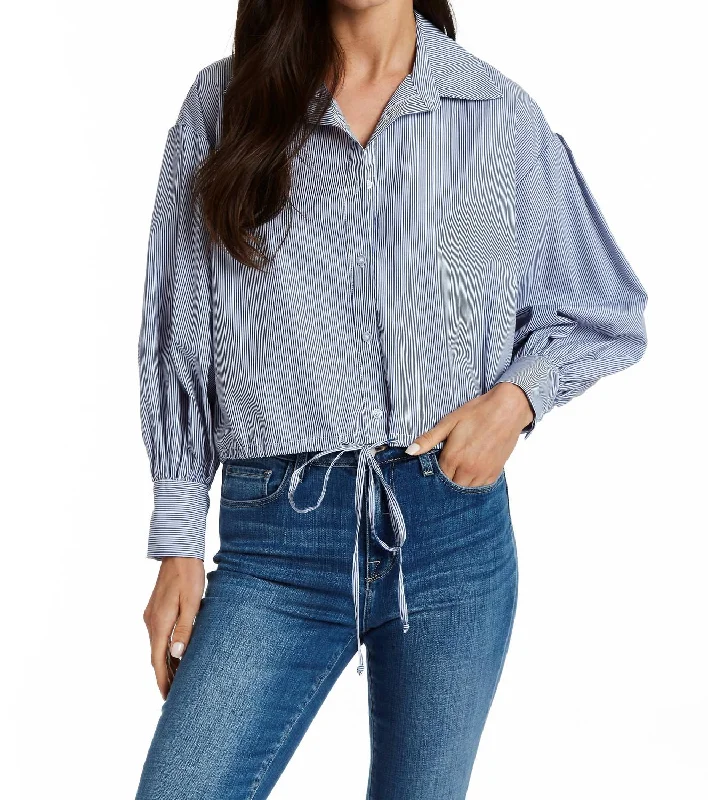 Daily Deals Kylie Top In Navy