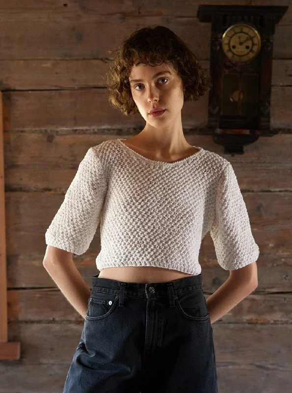 Vintage-Inspired Style Offers Lake Galvė Top - White