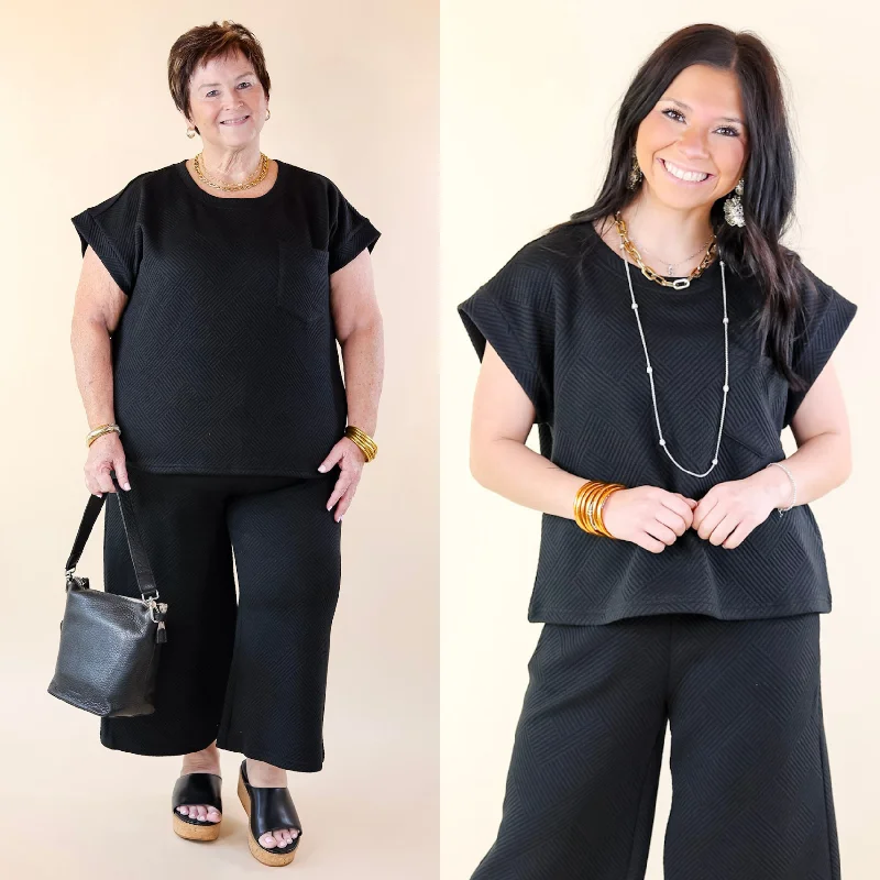 Quick Grab Deals Glamour on the Go Textured Top with Pocket in Black