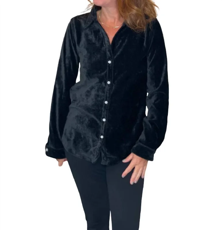 Trendy Looks On Sale Classic Velvet Shirt In Black