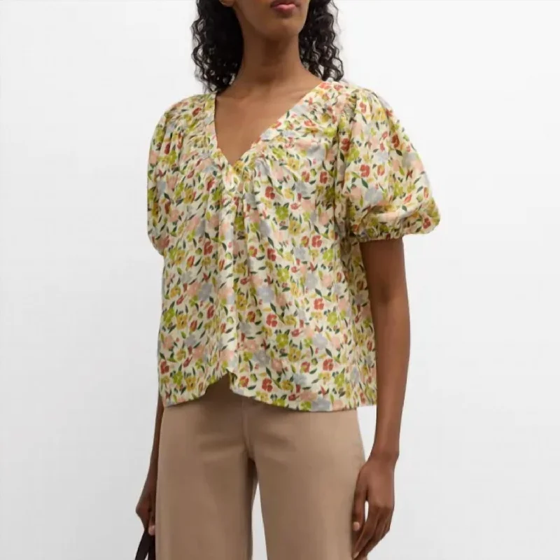 Gift Ideas Bungalow Top In Floating Petals