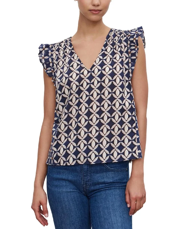 Cozy Comfort Style Sale Kandra Flutter Sleeve Top In Navy