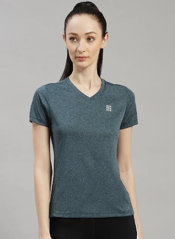 Comfort Meets Fashion Women Green Solid Top