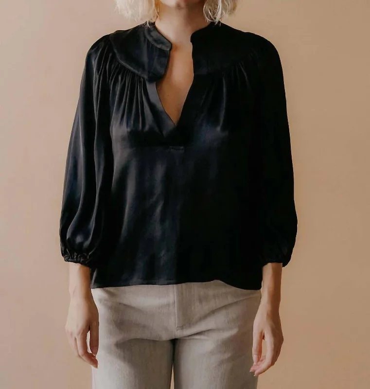 Sustainable Fashion Extravaganza Corinne Top In Black