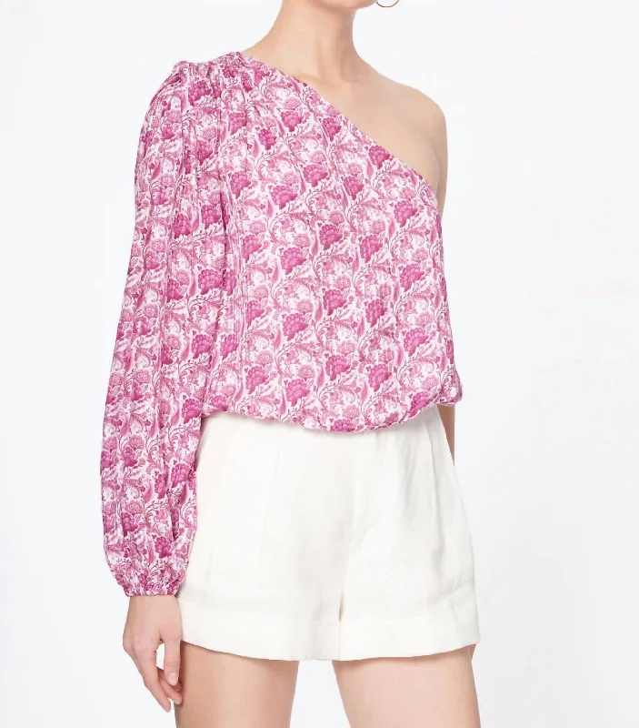 Trend Forward Threads Lenore Top In Pansy Paisley Pink